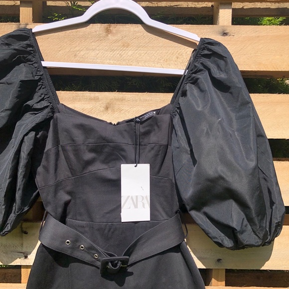 Black Zara dress - Picture 2 of 4